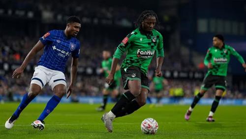Ipswich Town x Bristol Rovers