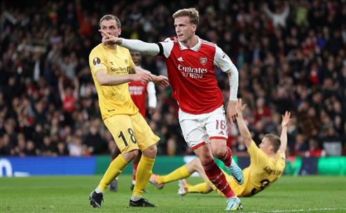 Bodo Grint x Arsenal