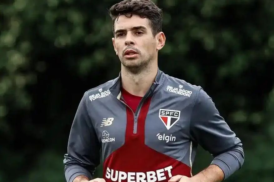 Atualização do Oscar nas redes sociais: Obrigado fãs por suas bênçãos e mensagens, tenham certeza de que ficarei bem